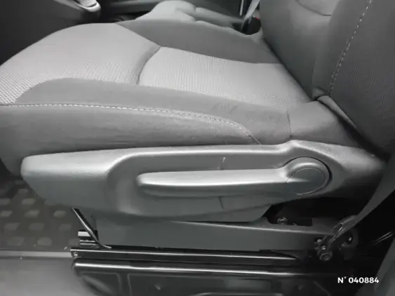 RENAULT TRAFIC FG III - voiture d'occasion - Photo 35