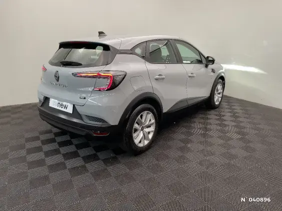 RENAULT CAPTUR II - voiture d'occasion - Photo 4