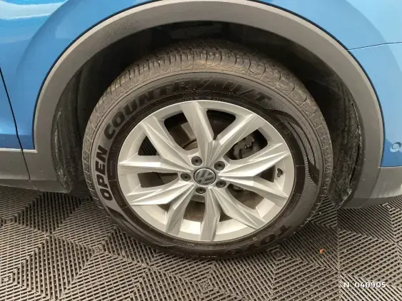 VOLKSWAGEN TIGUAN II - voiture d'occasion - Photo 8