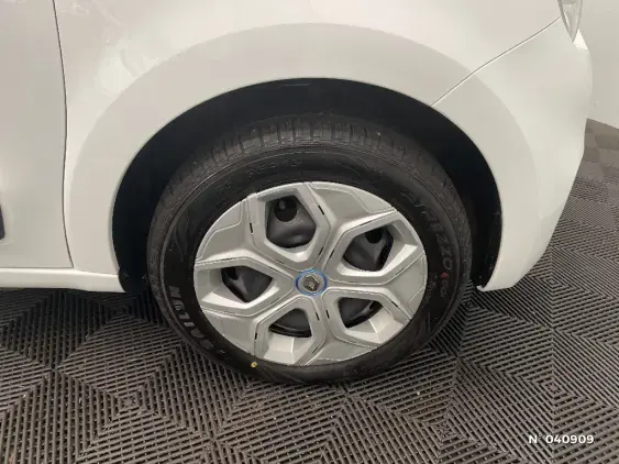 RENAULT TWINGO ELECTRIQUE III - voiture d'occasion - Photo 8