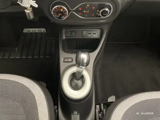 RENAULT TWINGO ELECTRIQUE III - voiture d'occasion - Photo 14