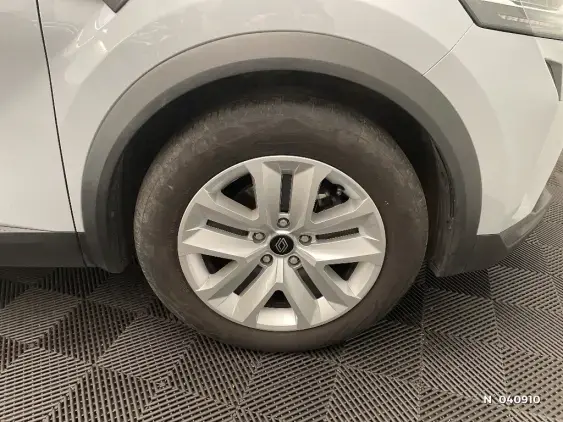 RENAULT CAPTUR II - voiture d'occasion - Photo 8