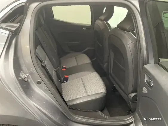 RENAULT CLIO V - voiture d'occasion - Photo 11