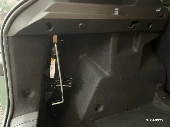 DACIA DUSTER III - voiture d'occasion - Photo 32