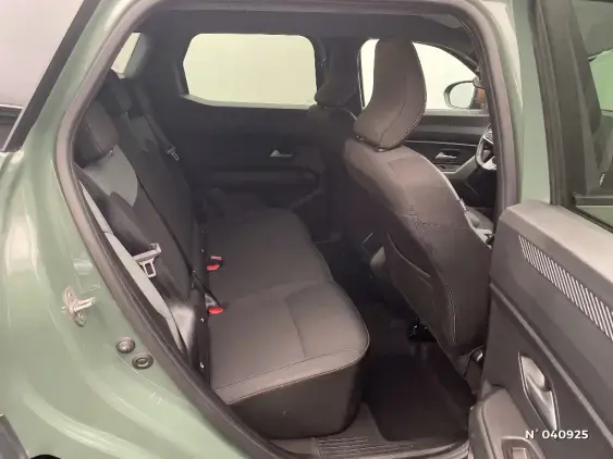 DACIA DUSTER III - voiture d'occasion - Photo 11