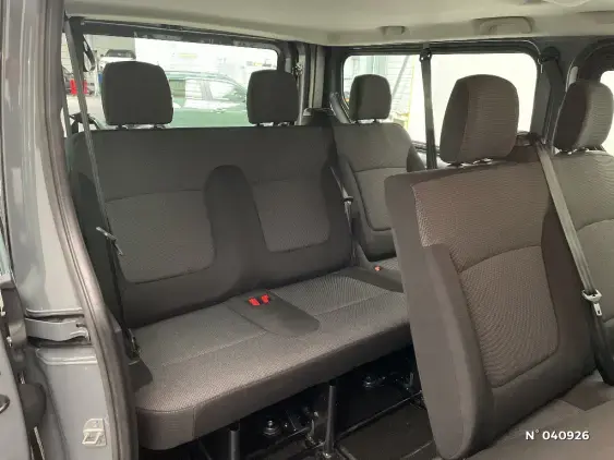 RENAULT TRAFIC III - voiture d'occasion - Photo 31