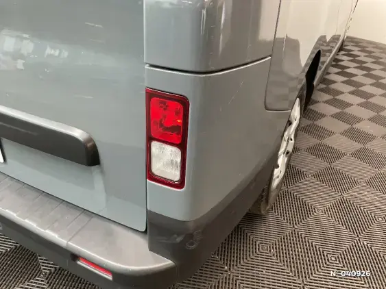 RENAULT TRAFIC III - voiture d'occasion - Photo 28
