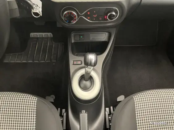 RENAULT TWINGO ELECTRIQUE III - voiture d'occasion - Photo 13