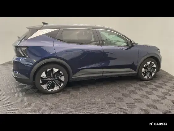 RENAULT SCENIC V ELECTRIQUE - voiture d'occasion - Photo 5