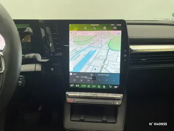 RENAULT SCENIC V ELECTRIQUE - voiture d'occasion - Photo 13