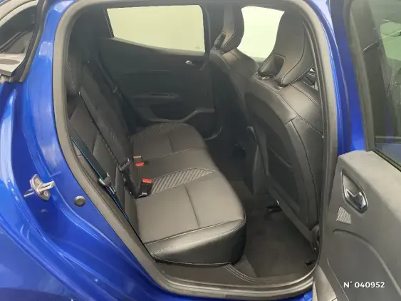 RENAULT CLIO V - voiture d'occasion - Photo 11