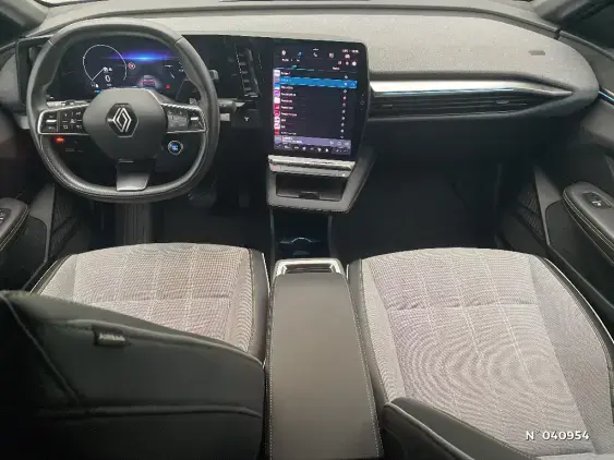 RENAULT MEGANE V - voiture d'occasion - Photo 9