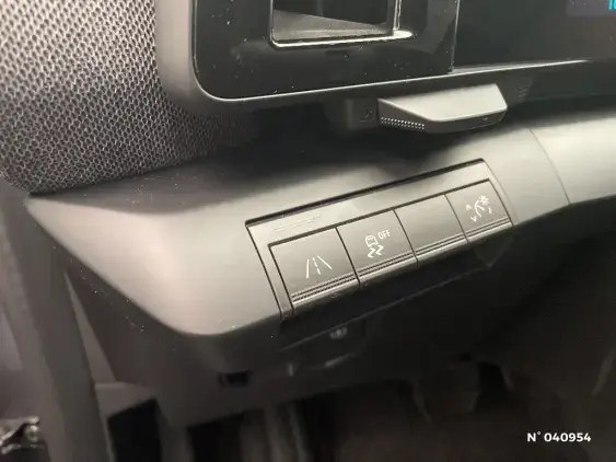 RENAULT MEGANE V - voiture d'occasion - Photo 15