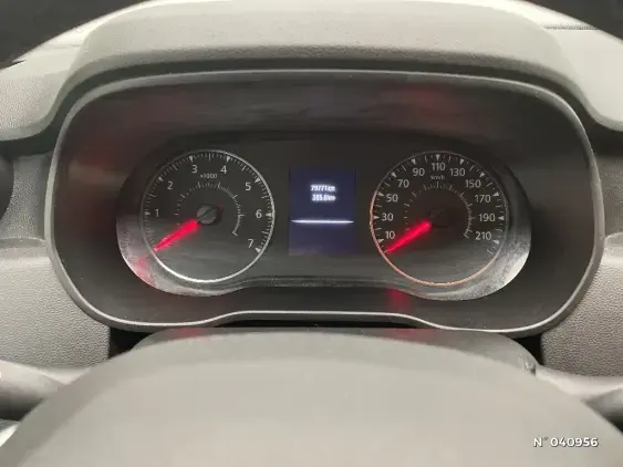 DACIA DUSTER II - voiture d'occasion - Photo 12