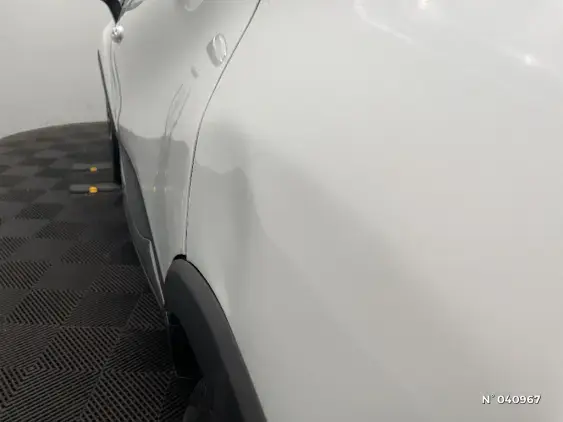 RENAULT CAPTUR - voiture d'occasion - Photo 31