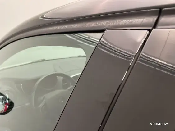 RENAULT CAPTUR - voiture d'occasion - Photo 26