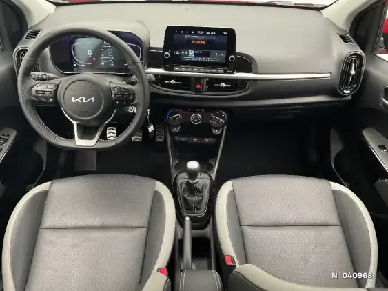 KIA PICANTO III - voiture d'occasion - Photo 9