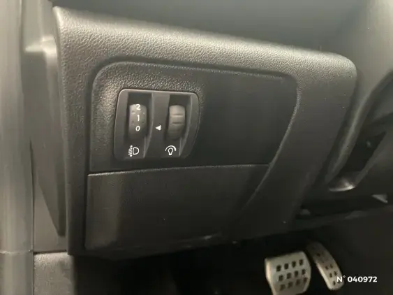 RENAULT MEGANE IV - voiture d'occasion - Photo 15