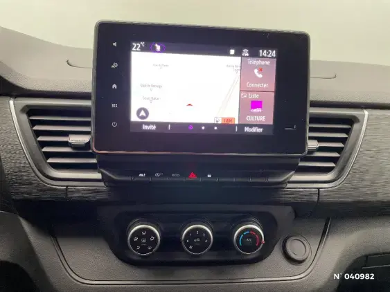 RENAULT TRAFIC FG III - voiture d'occasion - Photo 13