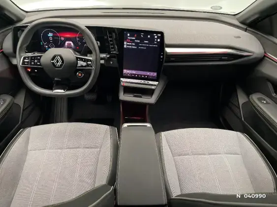 RENAULT MEGANE V - voiture d'occasion - Photo 9