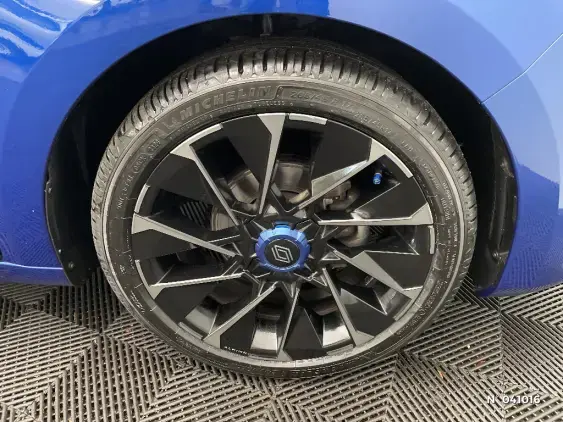 RENAULT CLIO V - voiture d'occasion - Photo 8