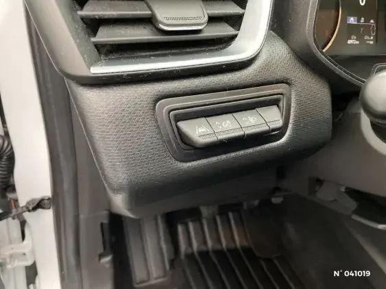 RENAULT CLIO V - voiture d'occasion - Photo 14