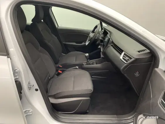 RENAULT CLIO V - voiture d'occasion - Photo 10