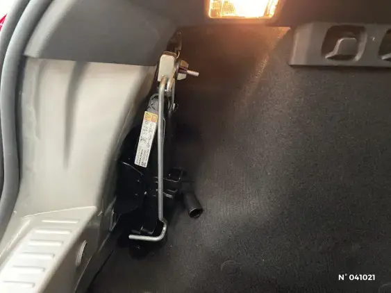 DACIA SANDERO III - voiture d'occasion - Photo 26