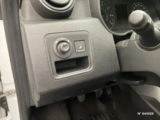 DACIA DUSTER II - voiture d'occasion - Photo 15