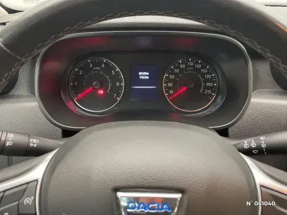 DACIA DUSTER II - voiture d'occasion - Photo 12