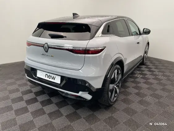 RENAULT MEGANE V - voiture d'occasion - Photo 4