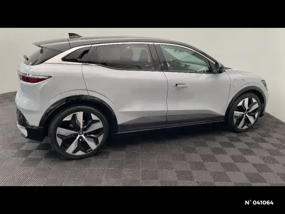 RENAULT MEGANE V - voiture d'occasion - Photo 5