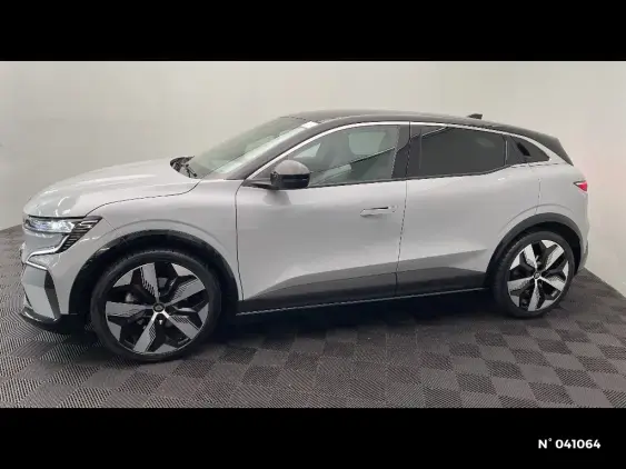 RENAULT MEGANE V - voiture d'occasion - Photo 2