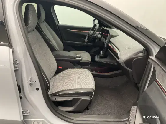 RENAULT MEGANE V - voiture d'occasion - Photo 10