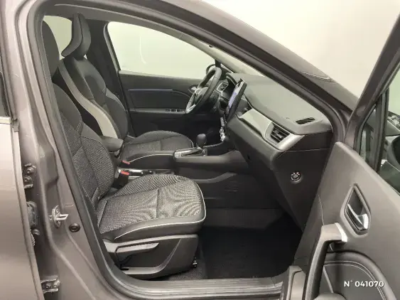 RENAULT CAPTUR II - voiture d'occasion - Photo 10