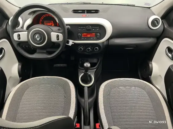 RENAULT TWINGO III - voiture d'occasion - Photo 9