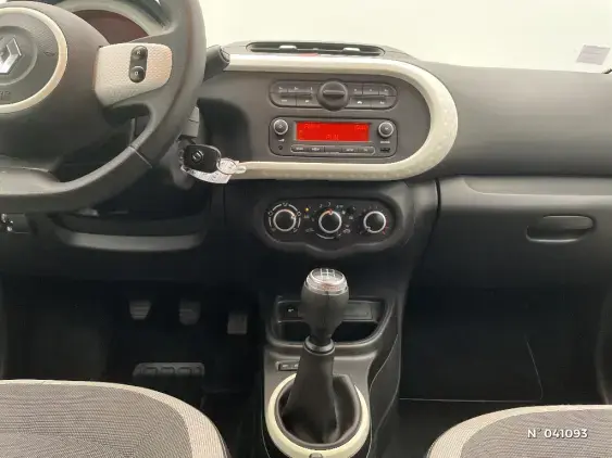 RENAULT TWINGO III - voiture d'occasion - Photo 13