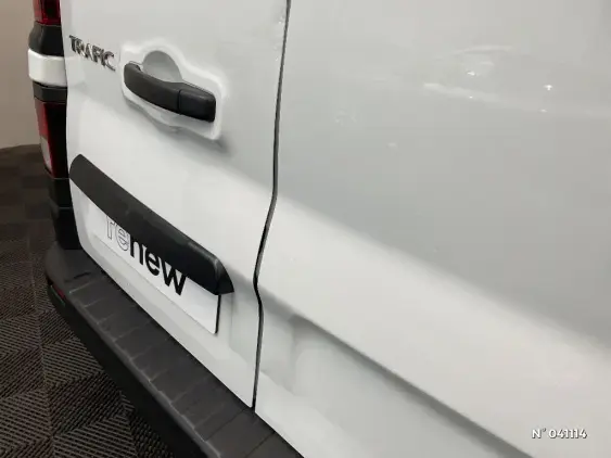 RENAULT TRAFIC FG III - voiture d'occasion - Photo 29
