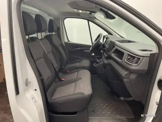 RENAULT TRAFIC FG III - voiture d'occasion - Photo 10