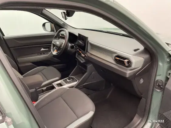 DACIA DUSTER III - voiture d'occasion - Photo 10