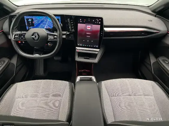 RENAULT MEGANE V - voiture d'occasion - Photo 9