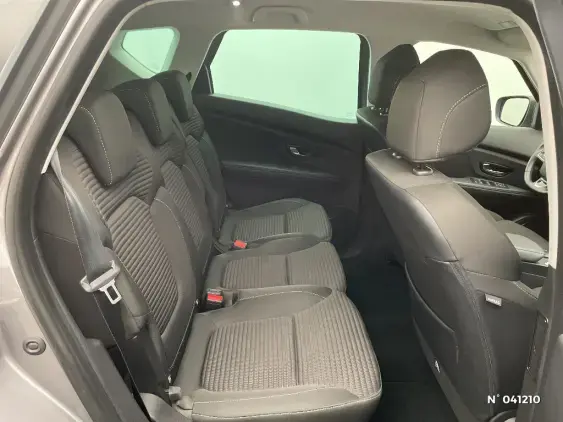 RENAULT SCENIC IV - voiture d'occasion - Photo 11
