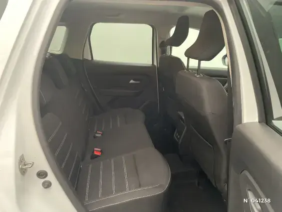 DACIA DUSTER II - voiture d'occasion - Photo 11
