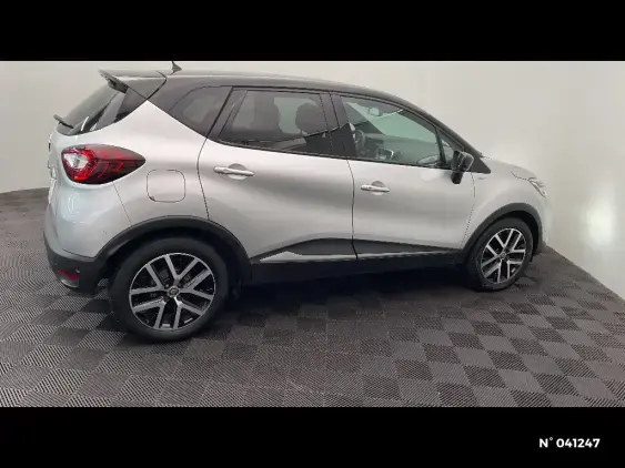 RENAULT CAPTUR - voiture d'occasion - Photo 5