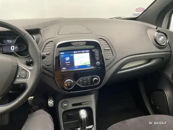 RENAULT CAPTUR - voiture d'occasion - Photo 13