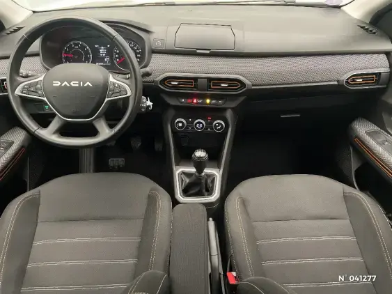 DACIA SANDERO III - voiture d'occasion - Photo 9