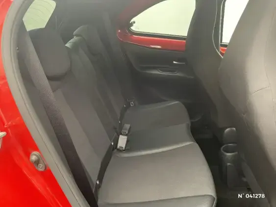 TOYOTA AYGO X - voiture d'occasion - Photo 11