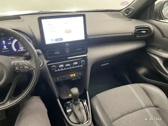 TOYOTA YARIS CROSS I - voiture d'occasion - Photo 13