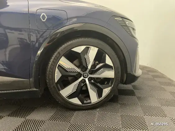 RENAULT MEGANE V - voiture d'occasion - Photo 8