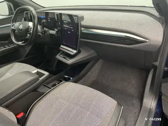 RENAULT MEGANE V - voiture d'occasion - Photo 10